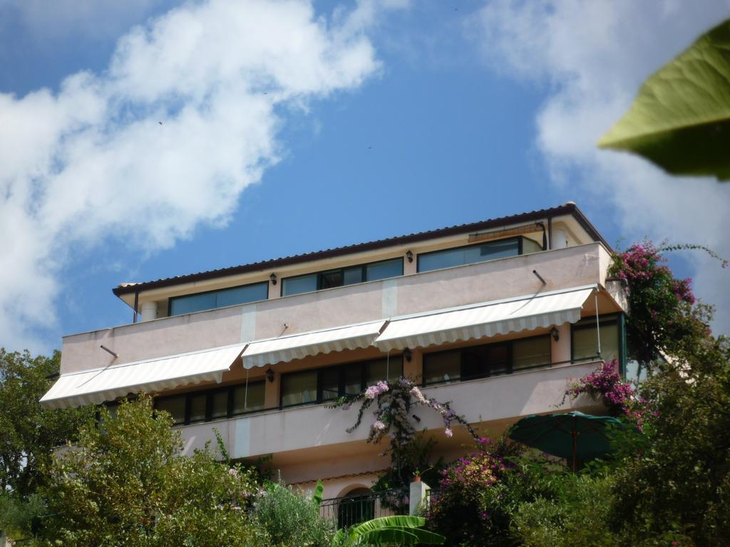 Villa Panthea Capo Vaticano Room photo
